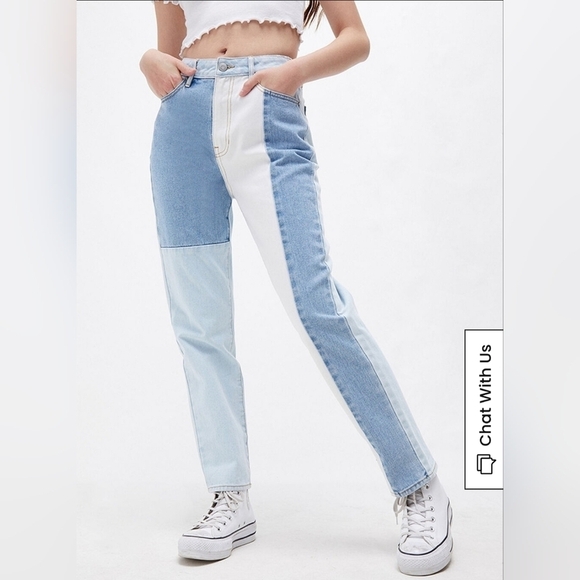 PACSUN ECO Hopper Patch Mom Jeans Size 26 Color-block Light Blue High Rise NWT - Picture 1 of 9